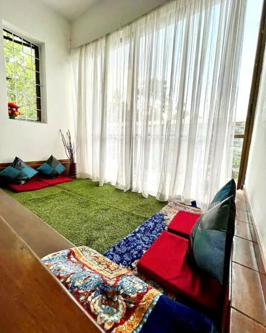 Ghost Villa Pokhara With Mountain View 20Mins From Main Area Ranipauwa 外观 照片