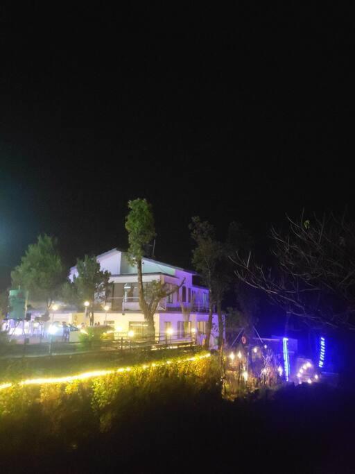Ghost Villa Pokhara With Mountain View 20Mins From Main Area Ranipauwa 外观 照片