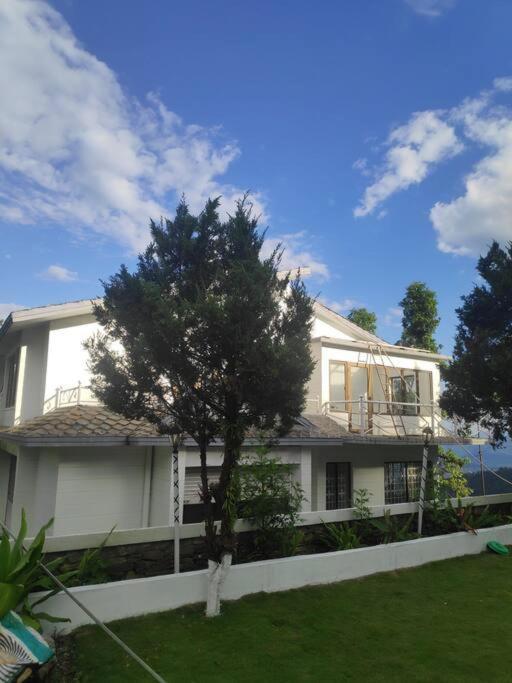 Ghost Villa Pokhara With Mountain View 20Mins From Main Area Ranipauwa 外观 照片