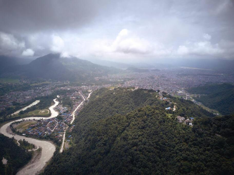Ghost Villa Pokhara With Mountain View 20Mins From Main Area Ranipauwa 外观 照片